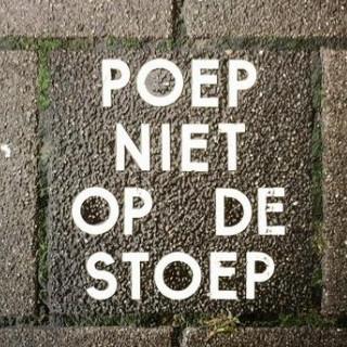 Poep op de stoep