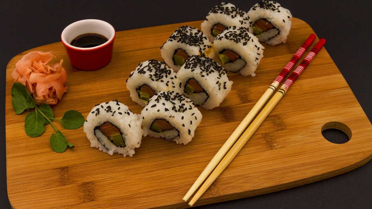 How To Order And Describe Sushi In Japanese (+ Read A Menu)